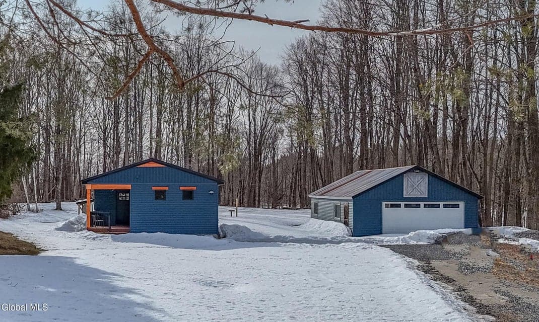356 N Greenfield Road, Greenfield, NY, photo 2