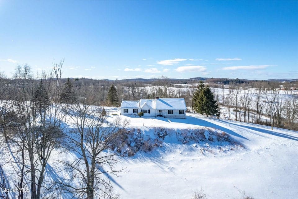 25 Raven Way, photo 1