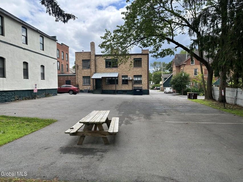 5 Wells Street, photo 2