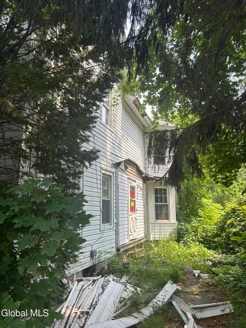 180 S Main Street, photo 4
