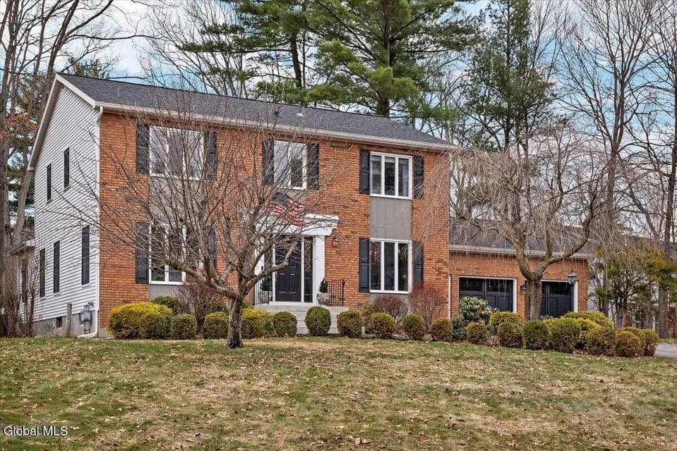 1124 Glenmeadow Court, photo 1