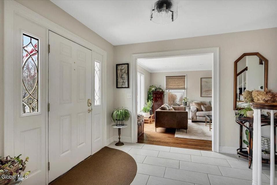 1124 Glenmeadow Court, photo 3