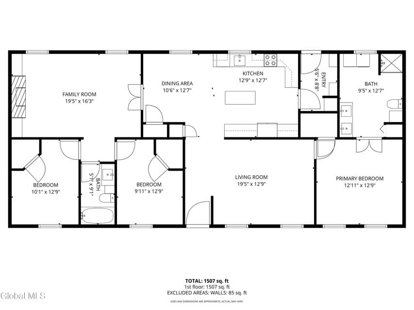 748 Mackey Road, photo 2