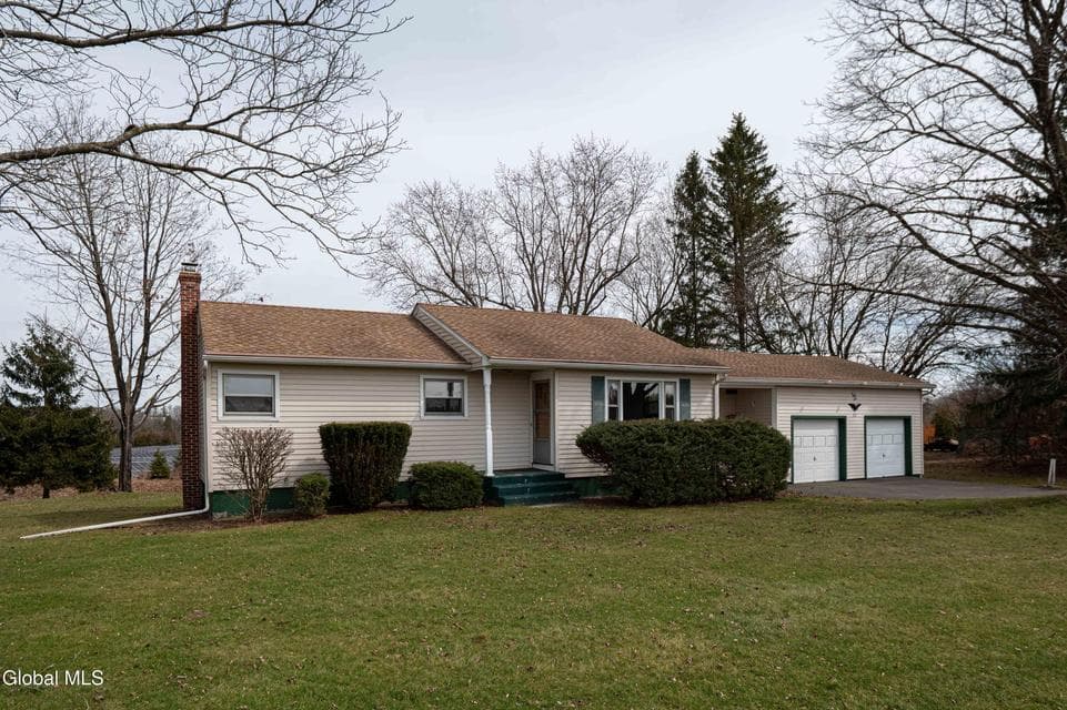 211 Stottville Road, photo 2