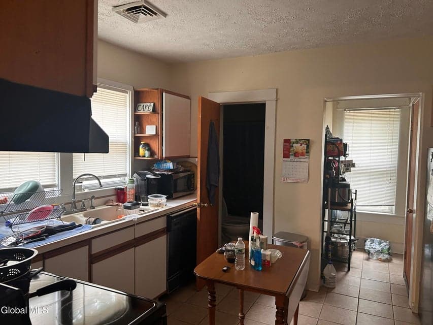2328 Turner Avenue, photo 4
