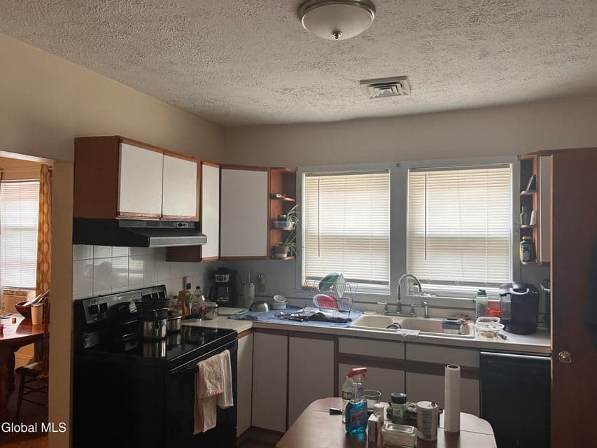 2328 Turner Avenue, photo 5
