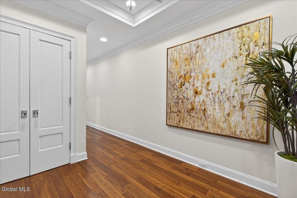 268 BROADWAY, photo 3