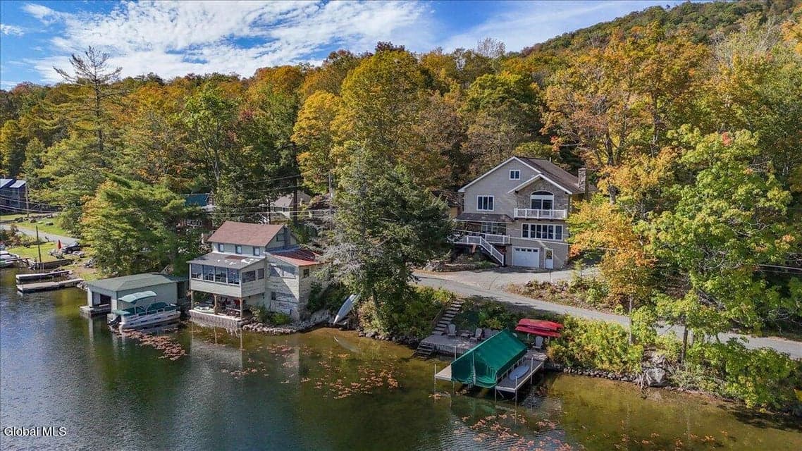 143 Green Lake Road, photo 3