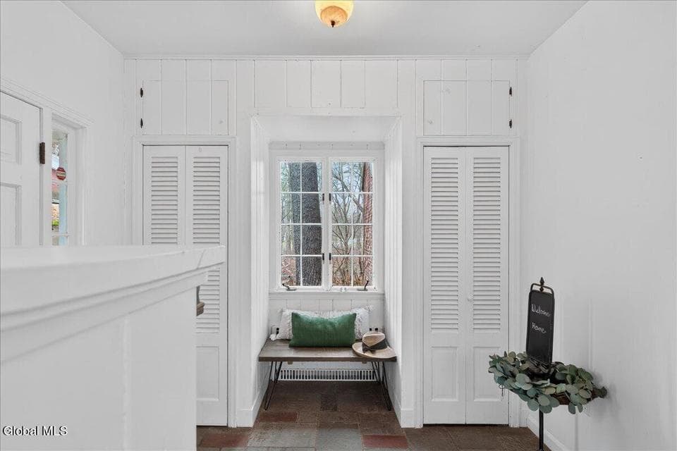 32 Slingerlands Street, Bethlehem, NY, photo 4