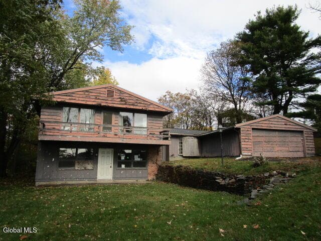 17 East Road, Brunswick, NY