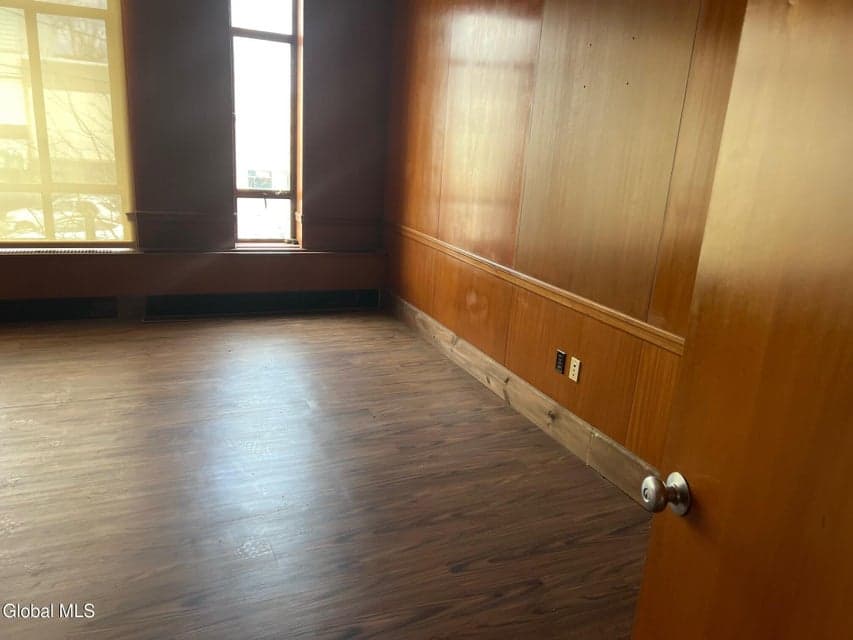 854 Madison Avenue, photo 3