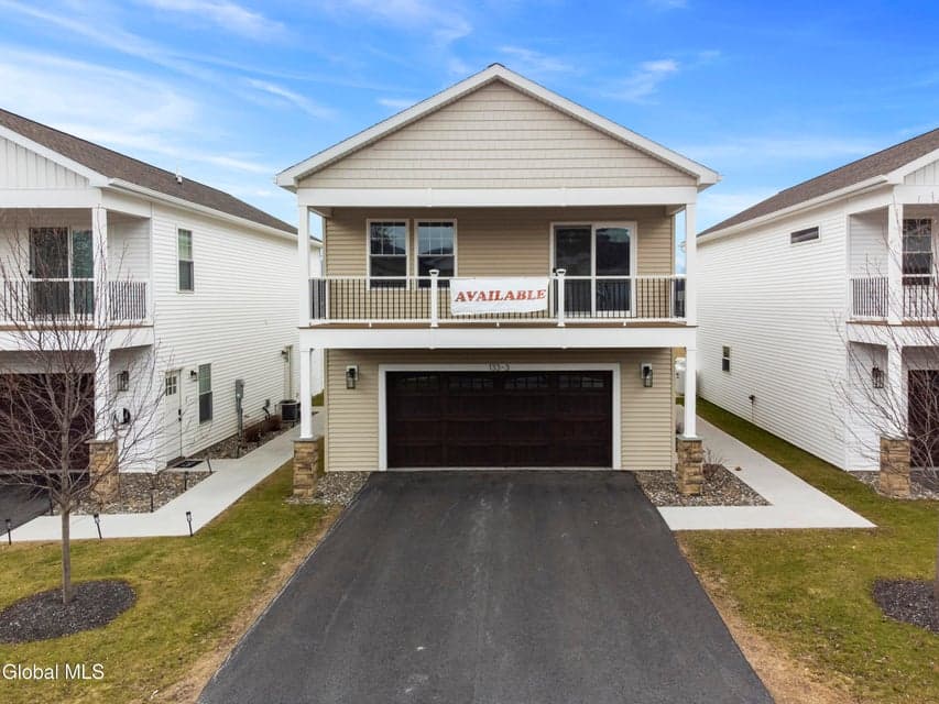 133 Marjorie Lane, photo 3