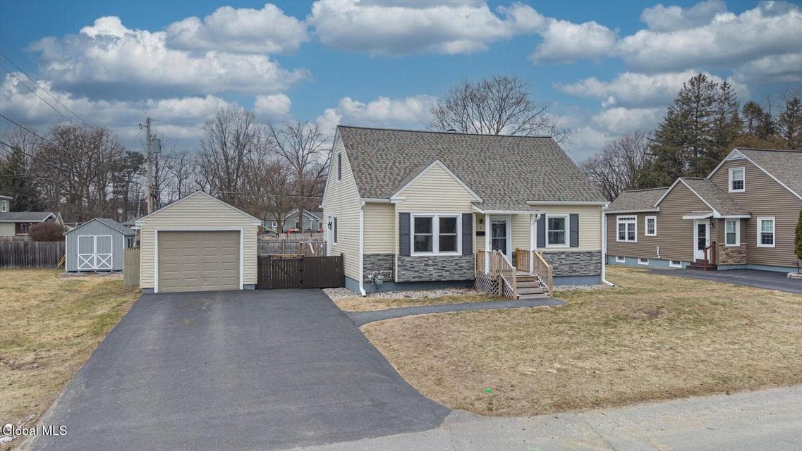 6 Moreau Drive, photo 2