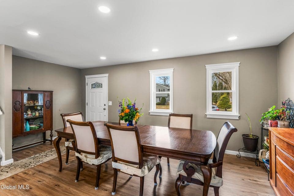 51 Cook Circle, Northumberland, NY 12831, photo 5