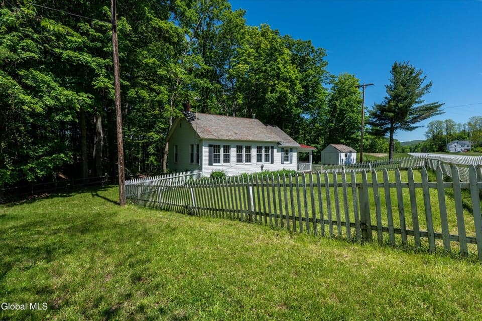 1301 State Route 313, photo 1