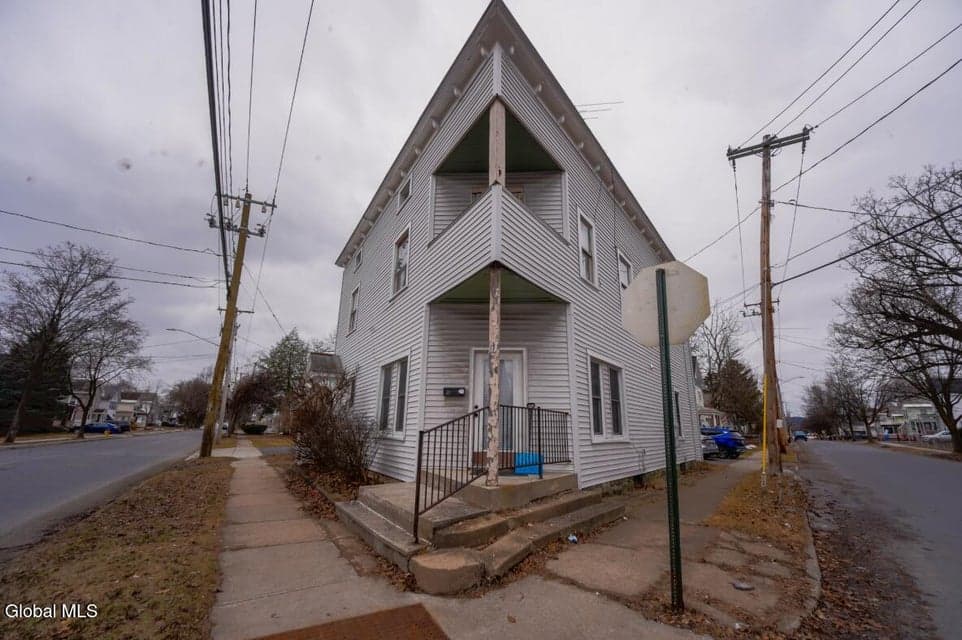 187 South Street, photo 2