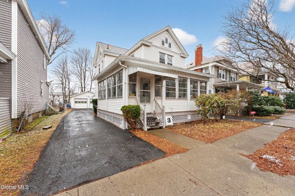 23 Woodrow Court, Troy, NY, photo 2