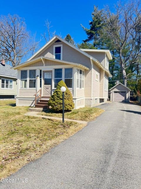 1182 S Country Club Drive, photo 1