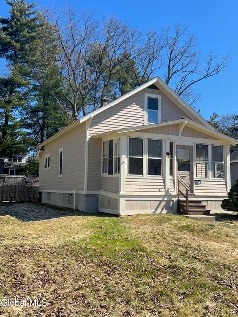 1182 S Country Club Drive, photo 2