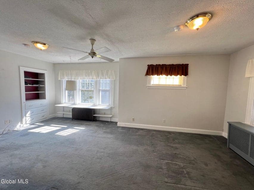 1182 S Country Club Drive, photo 5