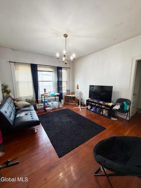 1064 Washington Avenue, photo 2