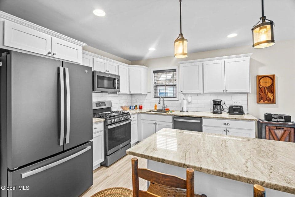 44 Arbor Drive, Glens Falls, NY, photo 4