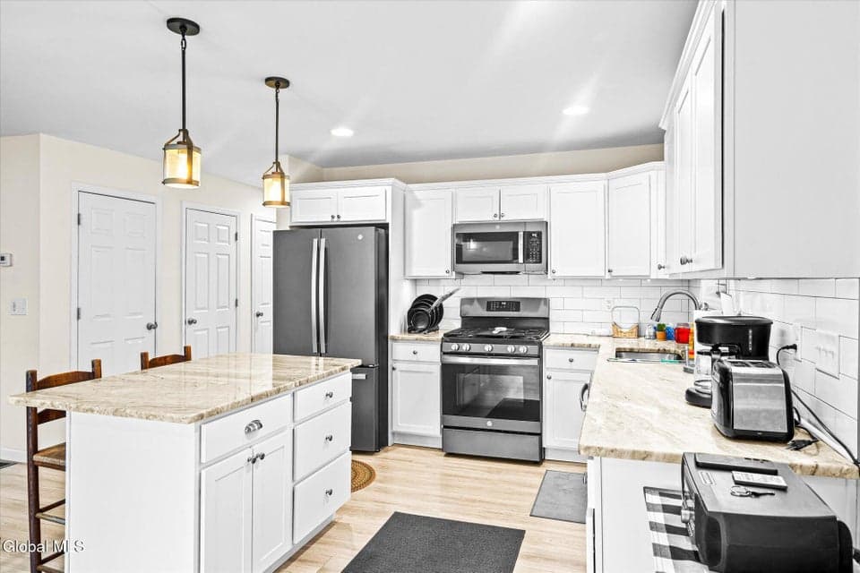 44 Arbor Drive, Glens Falls, NY, photo 5