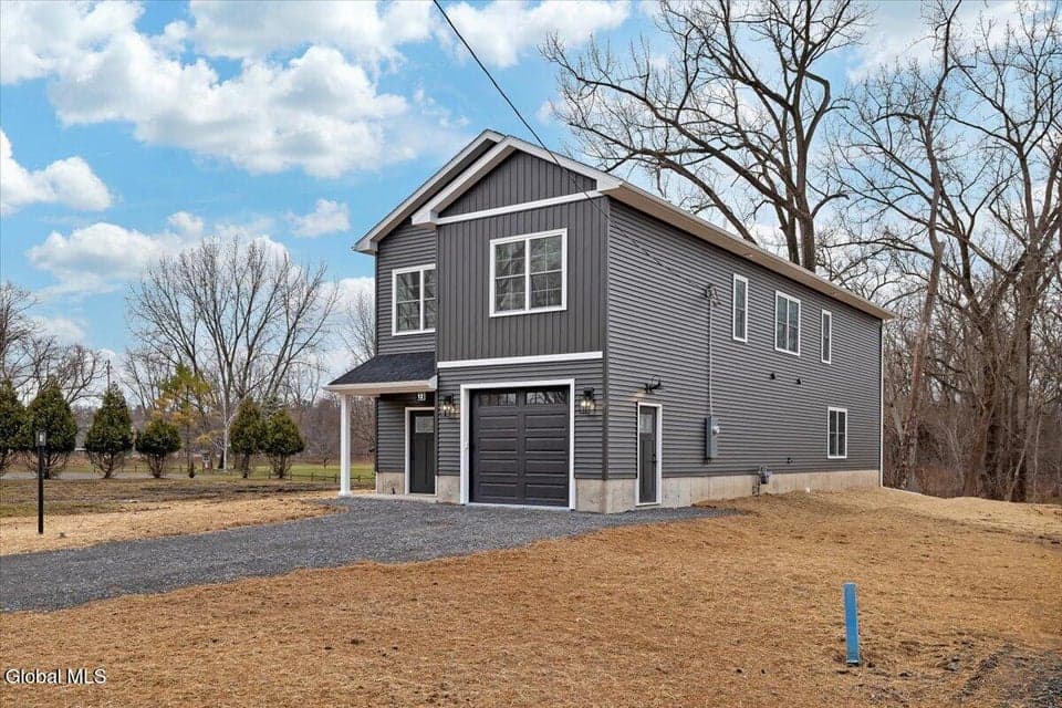 4 Livingston Avenue, photo 3