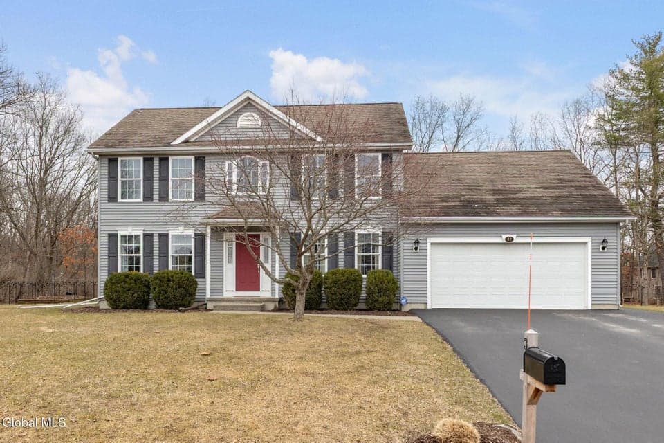 32 Bancker Avenue, Glenville, NY, photo 2