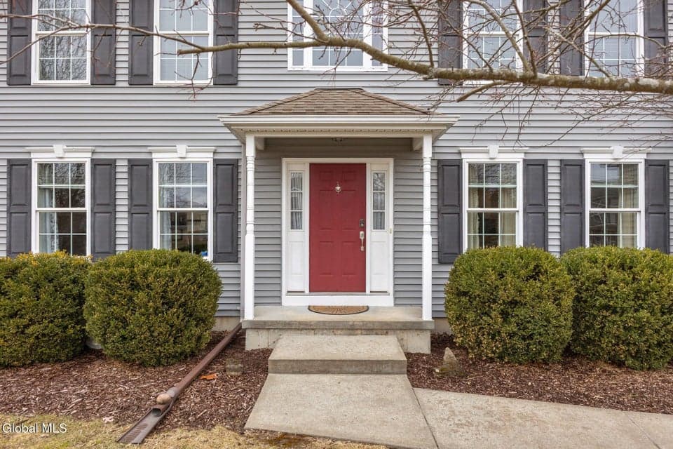 32 Bancker Avenue, Glenville, NY, photo 4