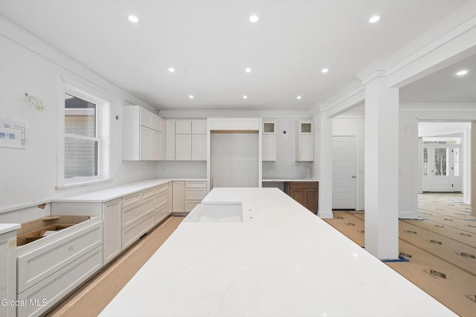 2 Wisteria Court, photo 4