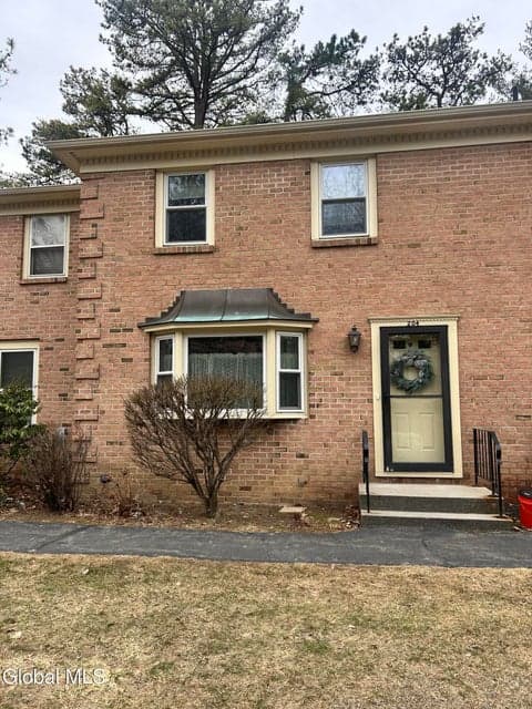 204 Point Of Woods Drive, Albany, NY, photo 2