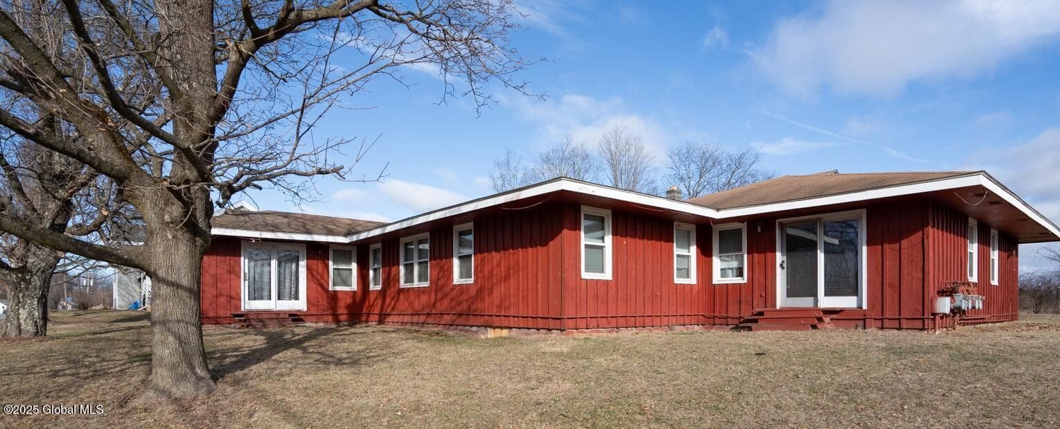 1300 S Schodack Road, photo 5