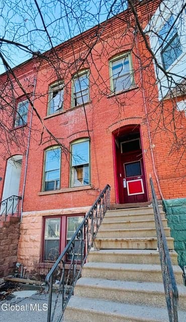 247 Quail Street, photo 2