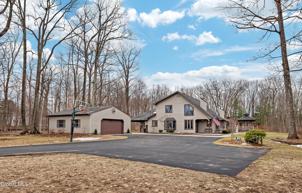 3530 Galway Road, Ballston Spa, NY 12020, photo 1