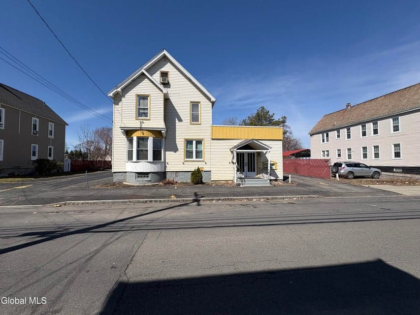 322 Hulett Street, photo 2