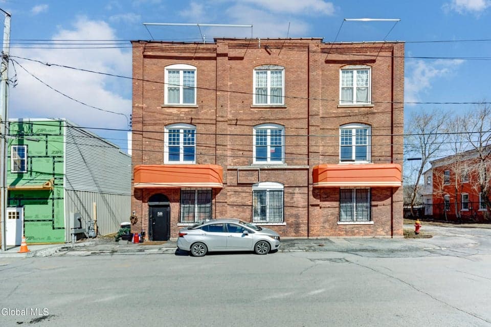 20-22 River Street, photo 1