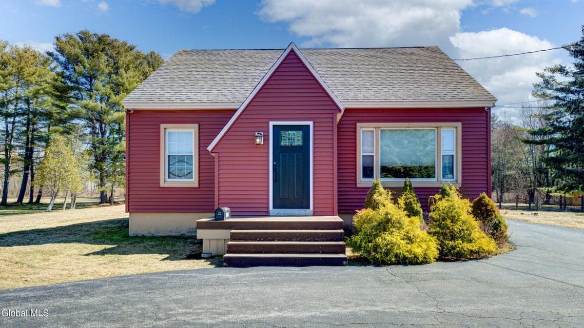 1323 Midline Road, photo 3