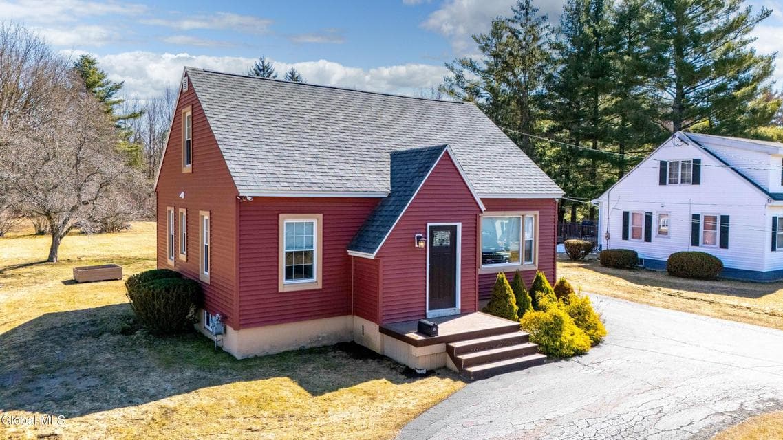 1323 Midline Road, photo 4