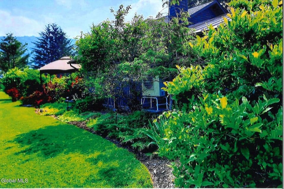 580 Ecker Hollow Road, photo 4