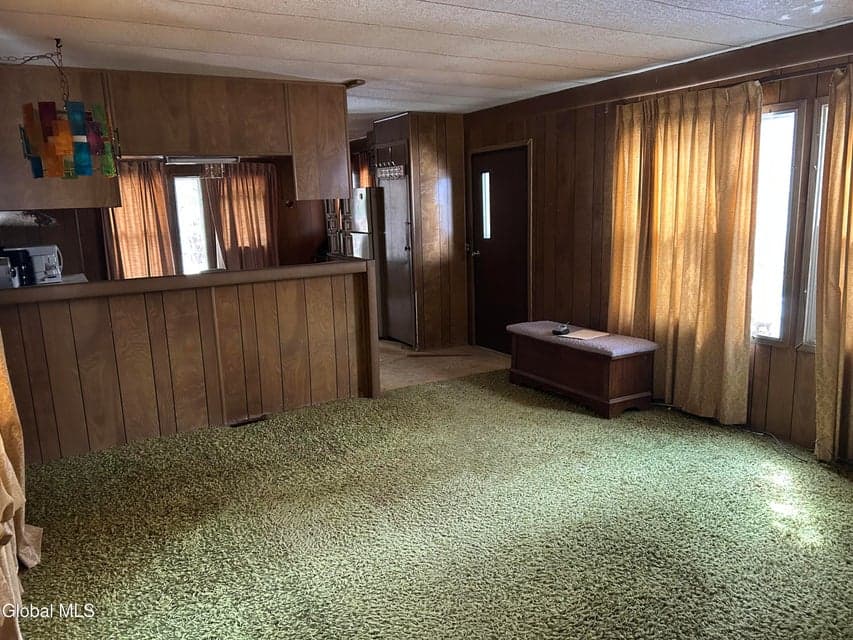 147 Lampman Road, photo 5