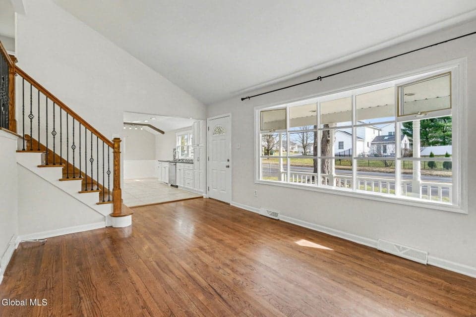 54 Forts Ferry Road, photo 5