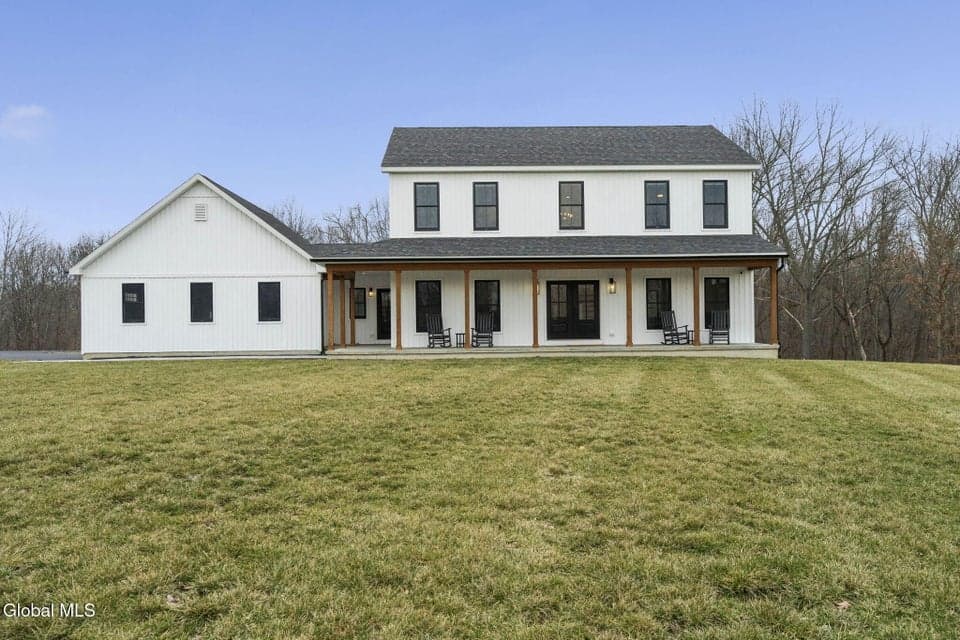875 Ridge Road, East Greenbush, NY, photo 1