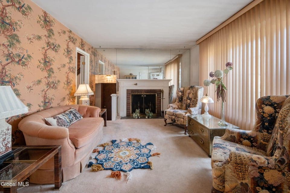 1594 The Plaza, Schenectady, NY 12309, photo 5