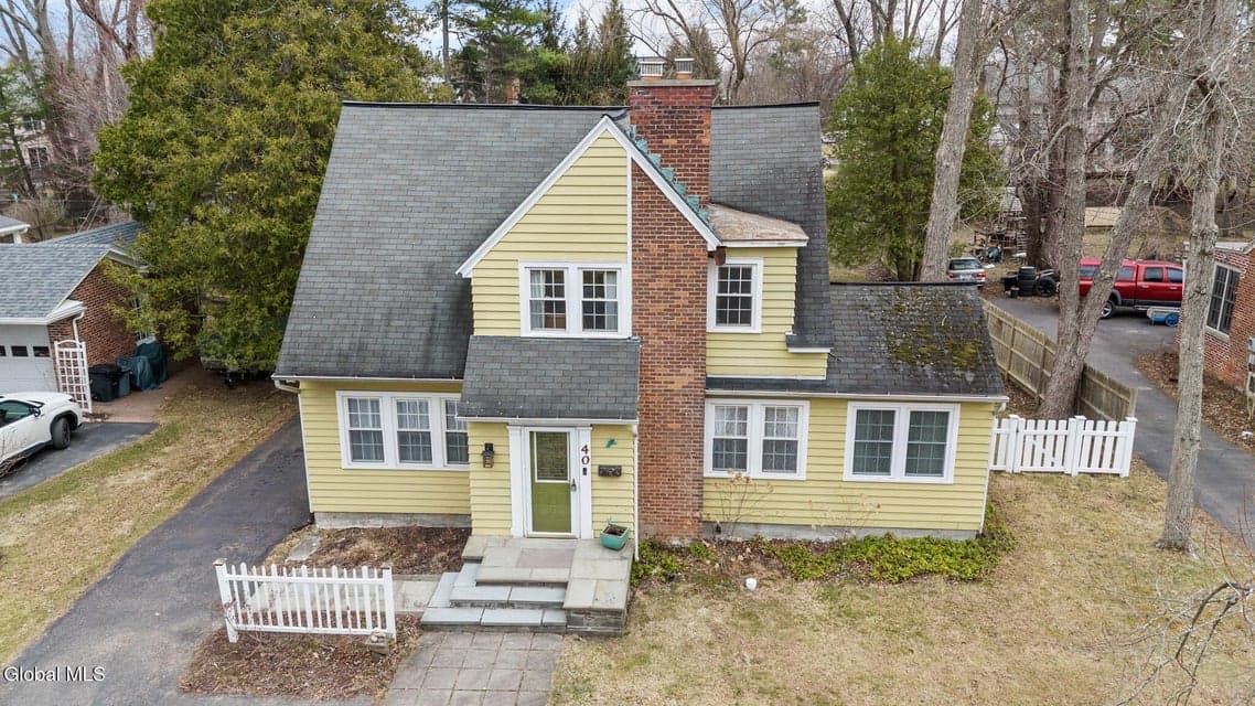 40 Euclid Avenue, photo 1