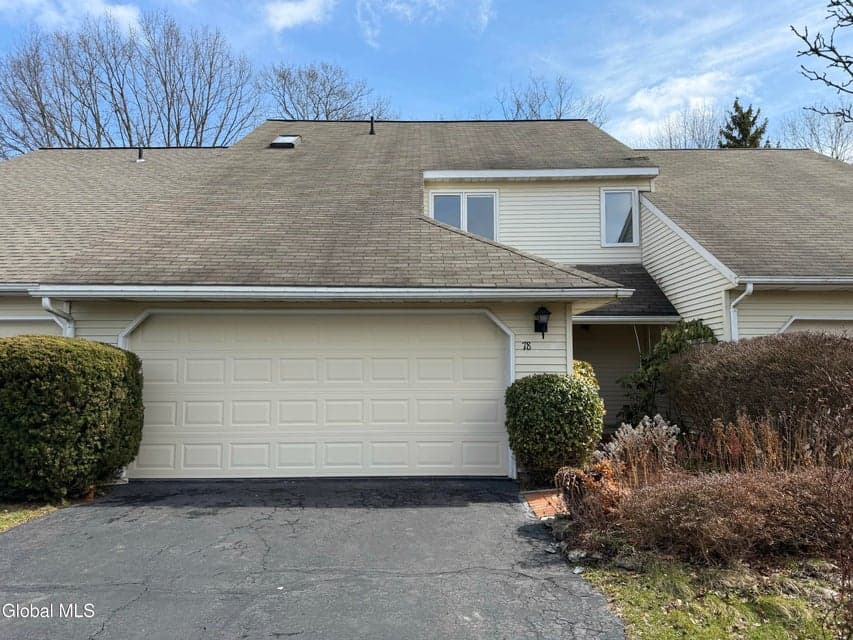 78 Commonwealth Drive