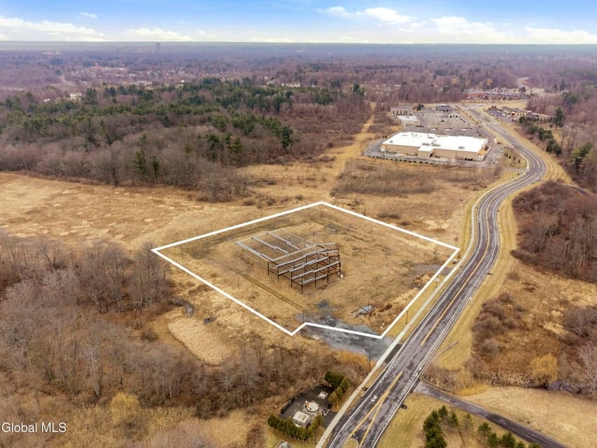 85 Vista Boulevard, photo 2