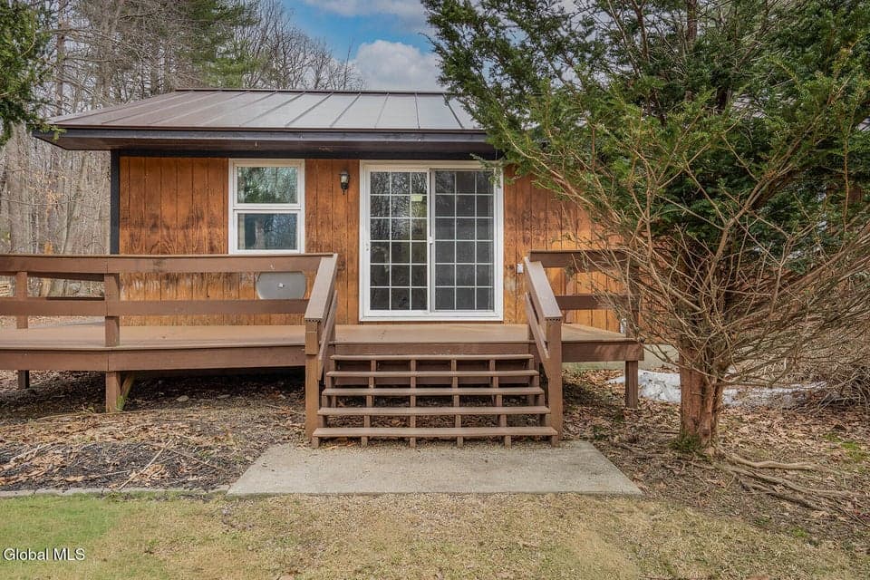 103 Beecher Road, photo 3