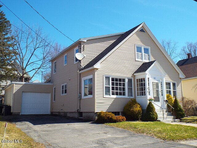 47 McClellan Avenue, Amsterdam, NY 12010, photo 1