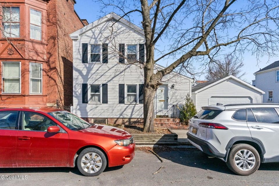 1552 3rd Avenue, Watervliet, NY 12189, photo 1